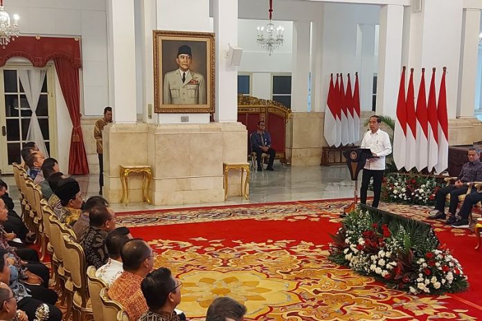 Presiden Joko Widodo menyampaikan pidato pada Rakornas Pengendalian Inflasi di Istana Negara (f:ist/mistar)