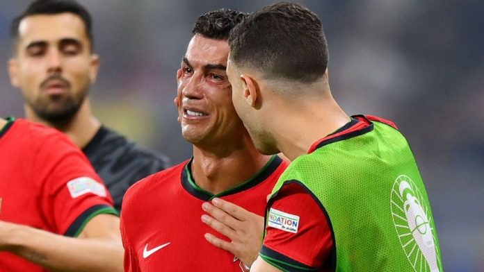 Cristiano Ronaldo Nangis karena gagal cetak gol saat Portugal vs Slovenia Euro 2024