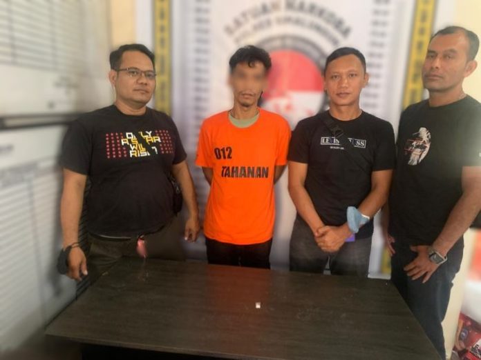 Petani yang diamankan Polres Simalungun terkait kepemilikan sabu