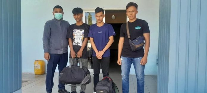 Kedua calon penumpang Lion Air ditangkap karena kedapatan membawa sabu.(f:ist/mistar)