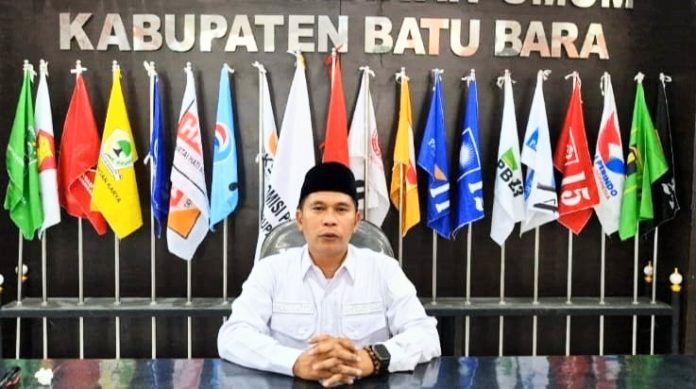 Komisioner KPU Batu Bara Divisi Penyelengaraan Sulianto