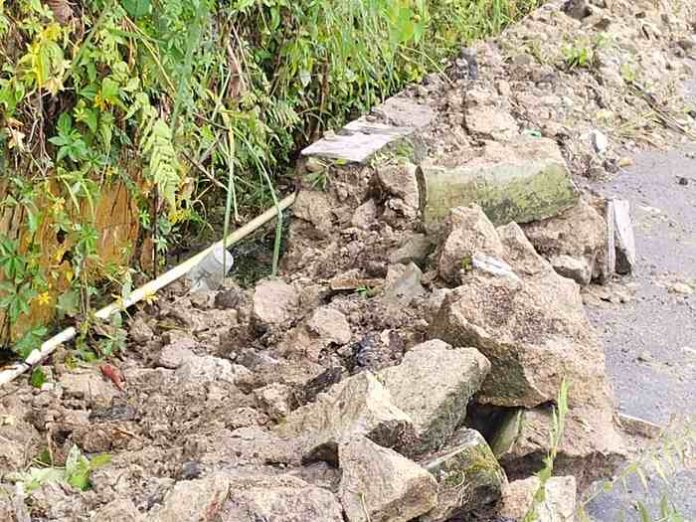 Kondisi pekerjaan pemasangan pipa di Jalan Sanggup Ketaren, Kecamatan Siantar Sitalasari (f:dok/mistar)