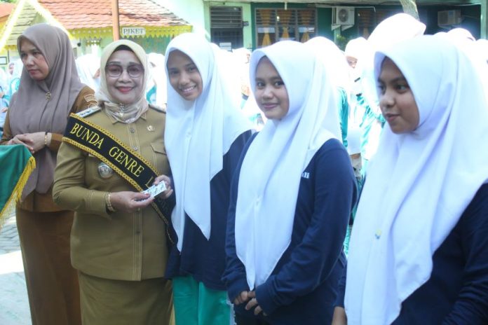 Plt. Bupati Labuhanbatu memberikan bimbingan dan arahan kepada siswa-siswi MAN Rantauprapat terkait genre