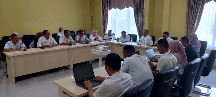 Rapat penyusunan dratf peraturan Wali Kota Padangsidimpuan