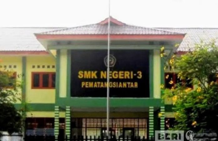 SMK Negeri 3 Pematangsiantar. (f:ist/mistar)