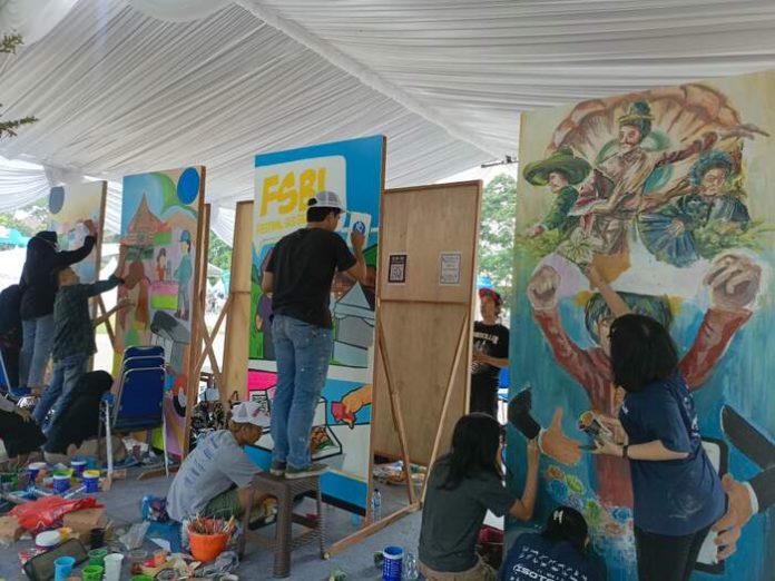 Seni Lukisan Mural di acara FSBL BI Pematangsiantar