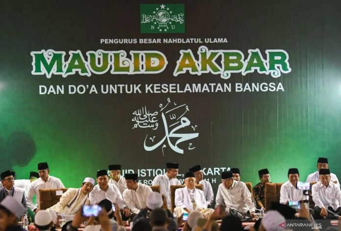 Wakil Presiden Ma'ruf Amin (kelima kiri) saat Maulid Akbar di Masjid Istiqlal, Jakarta, Kamis (21/11/2019) lalu.