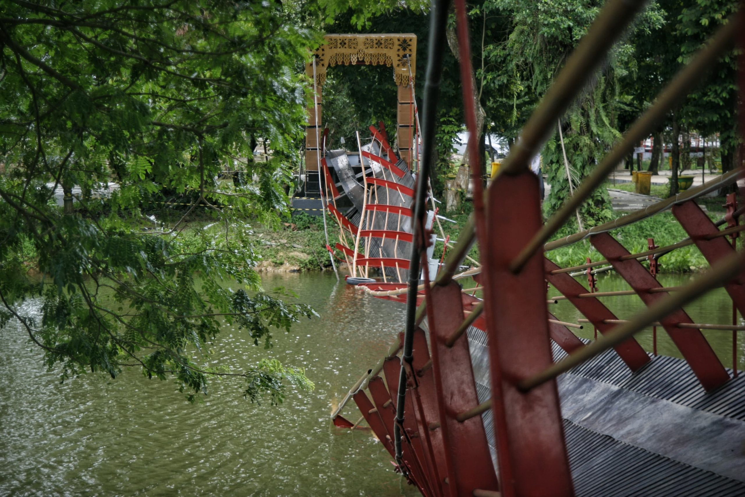 Kondisi terkini jembatan yang ambruk di Taman Cadika, Medan, Sumatera Utara