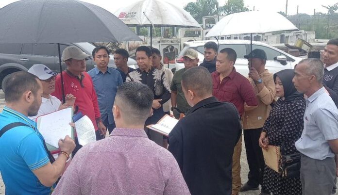 Sidang lapangan perkara gugatan sengketa lahan yang diduga dikuasai PT JBI seluas 13 hektare dengan nilai Rp642 miliar. (f:ist/mistar)