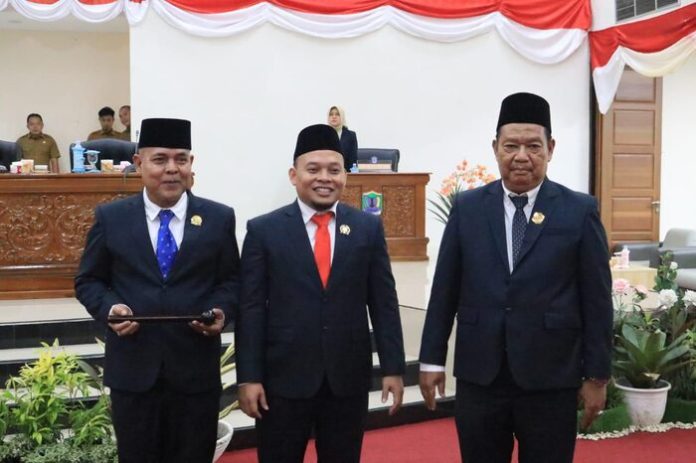 Dua Wakil DPRD Binjai periode 2024-2029 dilantik (f:ist/mistar)