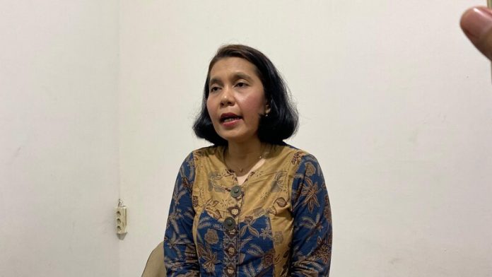 Ketua KPU Medan, Mutia Atiqah saat diwawancarai mistar.id usai menanggapi aksi (f:dinda/mistar)