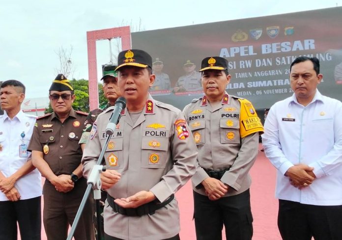 Kakorbinmas Baharkam Polri Irjen Edy Murbowo saat di Polda Sumut