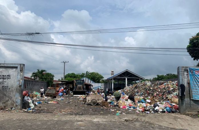 TPS di Jalan Garuda Perumnas Mandala, Kelurahan Kenangan, Kecamatan Percut Sei Tuan