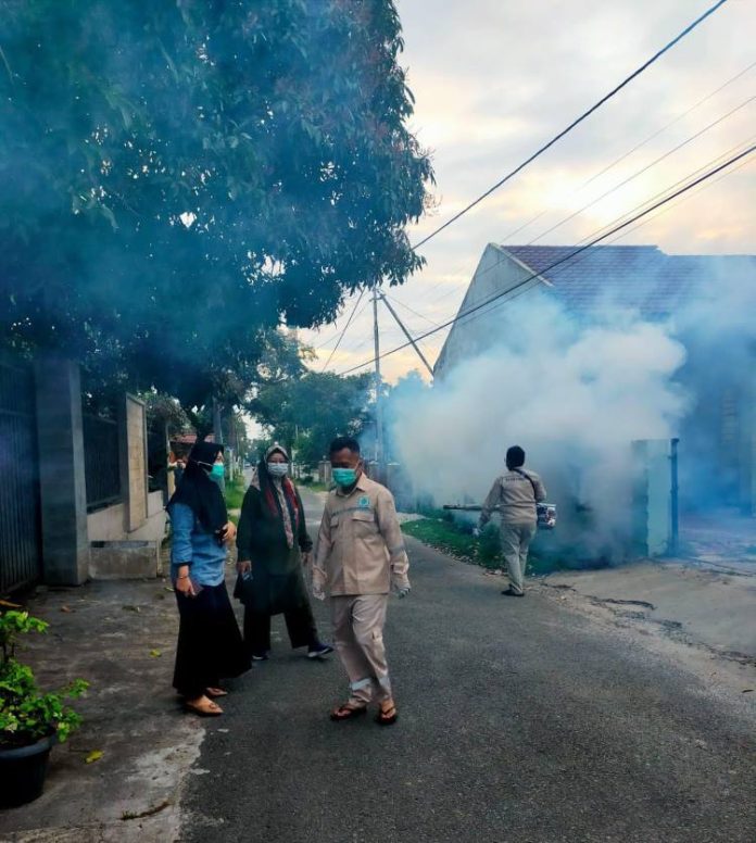 Dinkes lakukan fogging belum lama ini.