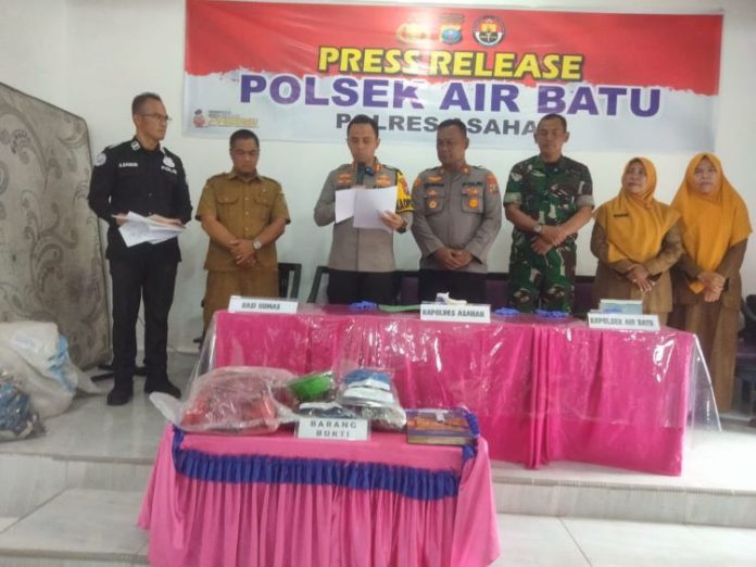 Polres Asahan mengungkap fakta kejadian api yang muncul misterius di dalam rumah.