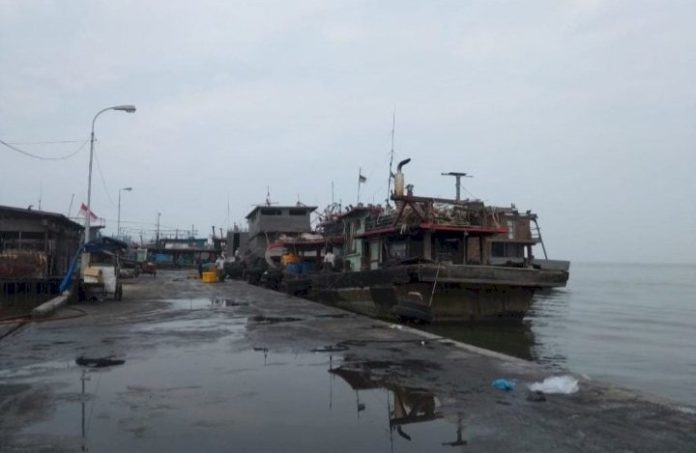 Kapal ikan di PPSB enggan melaut