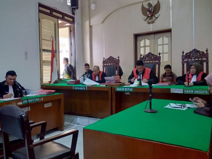 Sidang pembacaan putusan terhadap dua kurir sabu 11 kg yang dikendalikan oleh napi dari Lapas Langkat yang diikuti kedua kurir tersebut secara daring