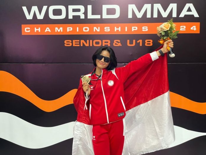 Bripda Aprilia Eka Putri meraih medali perunggu di World MMA Championship yang berlangsung di Jakarta, pada tanggal 9-14 Desember 2024 lalu.