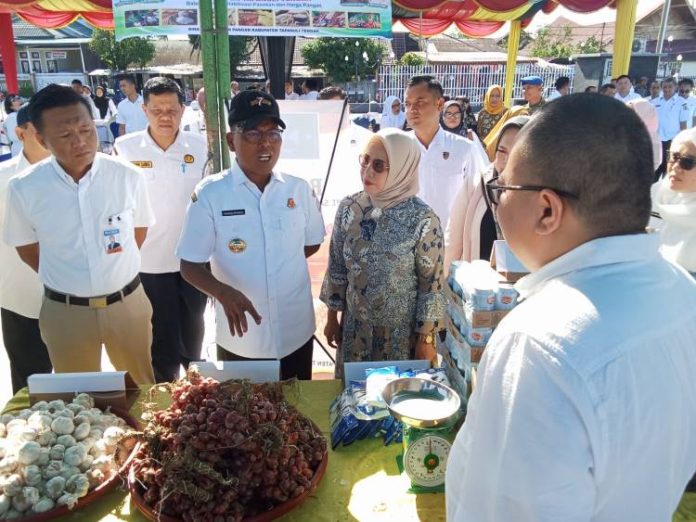 Pj Bupati Tapteng Sugeng Ritanta saat membuka GPM dalam menghadapi Hari Natal Tahun 2024 dan Tahun baru 2025.