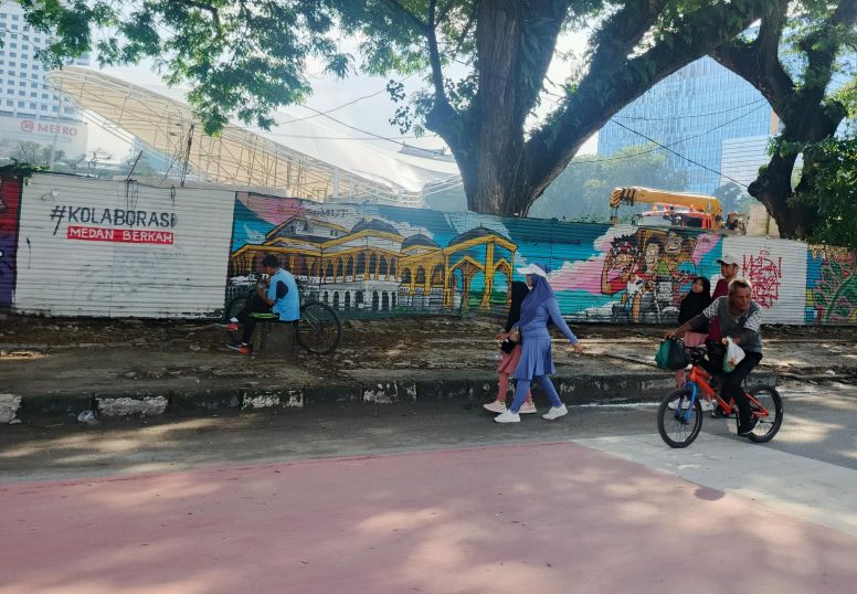 Suasana pusat Kota Medan hari ini saat tidak adanya Cat Free Day, Minggu