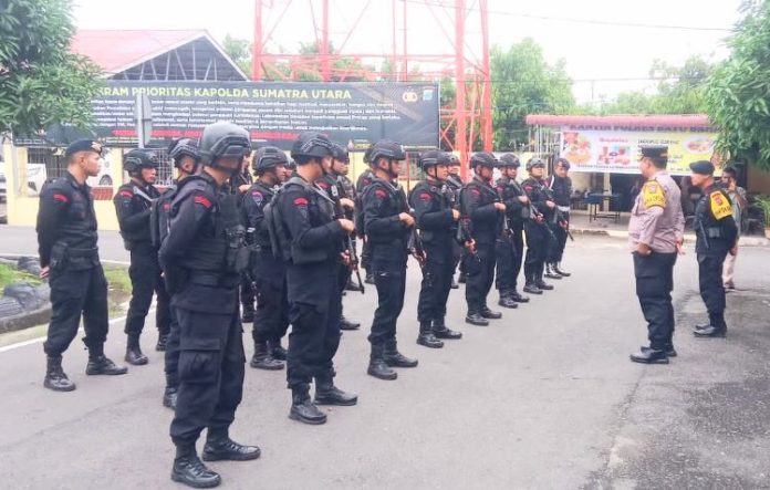 Pelepasan personel Brimob BKO Pam Nataru di Kabupaten Batu Bara.